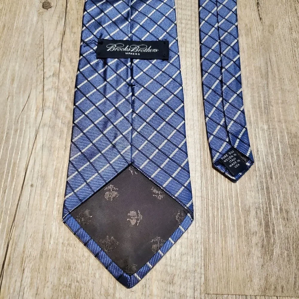 Brooks Brothers Makers Silk Tie Gold Blue Basket Weave Geometric 58 x 3.75